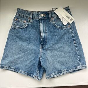 Brand new with tags popular Zara shorts